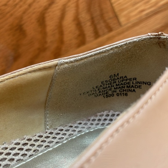 Block Heel Leather Pump with Front Buckle Detail - Picture 7 of 7